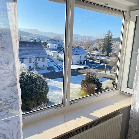 Gemuetliche Mit Berg- Und Waldblick *